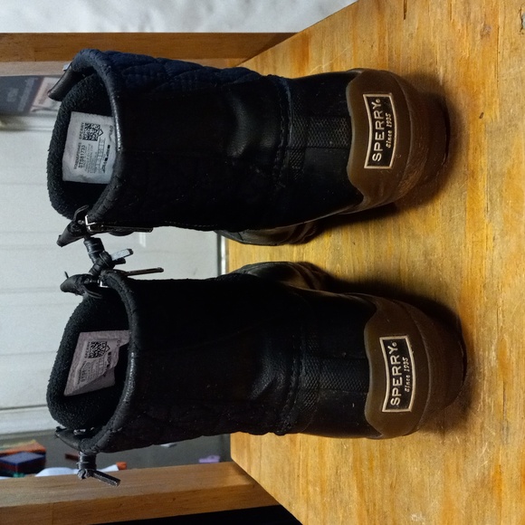 Sperry duck boots, Black , size 7 - Picture 3 of 5